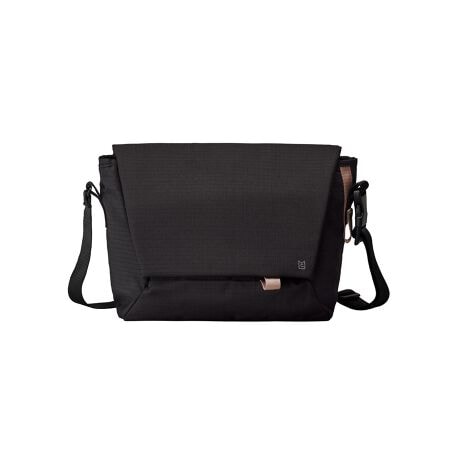 [^ԁF7643239]􉽊wIfUC𐶂[ ig₷bZW[obOL - sszɒz𓾂A􉽊wIfUC̃bZW[obOLBA4ނ܂STCYBV_[̓^b`̃obNtŁAEX[Yɂł܂Bp`gݍ킹̃tH𐶂AeʂɃt@Xi[|PbgTCh|PbgAwʃ|PbgȂǗprɉ|Pbg𐮑RƔzu邱ƂŁu[́vɓBɂ͓|PbgƂĂOt|[`ƂĂg֗ȒE|[`𑕔Bwʂɂ̓L[nhɌŒłxgtBn͝Hyʊ̂}bgȕ300fj[̃|GXeAiqےIȃbvXgbv̗pBʂPUH{ƂŋxʂɃAbv܂BJ[̓mg[œsIɁBoXdJ[e[vANZgłBꂽfUCƎpŁAƃANeBuɉo܂ByiڍׁzE@\F|PbgF5i\1Aw1Atbv1A1A|[`1jAL[ʂEiTCYɊւ⑫FőlF395mmEV_[FŒZ700`Œ1300AE|[`FW190~H170~D5mmEeʁF10LElFDïׁATCYEdʁEeʂ͂悻̒lƂȂ܂BEH͖hHƂ͈قȂ邽߁AԂ̉Jł݂͐ޏꍇ܂B