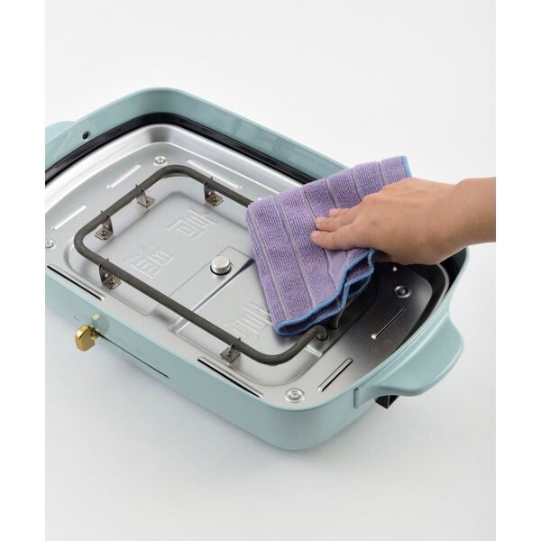 手で取り外しやすい構造