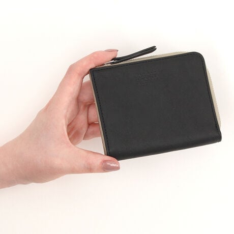 [^:MHLW5ES2]\tgŃ^b`̗ǂU[Ə_炩iCCjÕRpNgȂzV[YBMH炵u₩ȃJ[O|CgłB