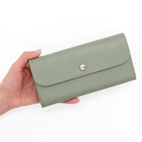 [^:MHLW5FT1]ۂ݂̂邩ԂfUCɁAVvȃzbNł񂾃fUC̃EHbgV[YłBMH炵NVbNȈۂɎdグ܂B