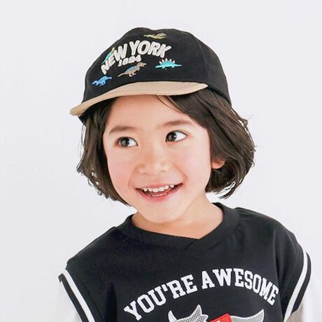 [^ԁF1814-71585]SLAPSLIPgh̃[LbvoI߂̃tBbgŃbNX͋CofUCBJ[ƂɈقȂ郂`[t̎hイ̓|R|Rė̓IȂ̂ubNFx[W̃co|Cg̃ubNAJtȋ̃`[tANZgɁBu[Fx[WƂ̐؂ւIVȃu[AN}|bvR[̎hイ|CgBǂȃR[fɂ₷AXg[gt@bVJWAR[fŐlC̃ACełB߂̃cohイǂČ납Ԃ₷IɃpbƂԂ邩AUOVтȂǃfC[g₷̂ꂵb̃R[fɃvXĂpJbR悭LႨIAWX^[tȂ̂łql̐ɍ킹Ē܂B2025NtĒj̎qACeBy2025N 1-2̃e[} / sportfulzC̃fBeB[VJVJfށAX|[eB[ƃtF~jMIXBy2025 SPRING / SUMMER  delightful-yAꂵAŁAK-zl̊oɐSn̂S͂ނ́EEE炵ĉKɃt@bVy߂悤ɉi鏤iWJ܂BySLAP SLIP(Xbv@Xbv)z`qǂ̗~J^`Ɂ`[bp̂ǂ̂悤Ɏqǂ炵Ȃi`Ȃ킢ĂǂiŐ^Yt`JWA͂̃R[fBl[g肰Ȃiグ