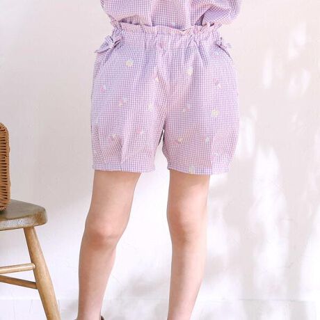 [^ԁF1810-73279]pXeJ[̃vgV[gpcBACXN[ɃJbvP[LAC`SɃ`F[AɂHׂȂ邨ȃXC[ct[c̎̕q炵ACeB|R|RsvcȐGSn̔AvgVѐŜfUCłBvgȂ̂Ɏhイ݂Ɍ̂낢Iɂ̓^bNقǂė̊̂fUCɂȂĂ̂BTChɂ{L[gȃ|CgɂȂĂ܂BEGXg̓SɂȂĂ邩炨ւJ^ItiȂ̂ł₷݂ȃjbRB₩ȃXgCṽu[nA˂ۂMK`FbÑp[vnAǂɂ悤Y܂2FWJBngpACeWJĂ邩ZbgAbvR[f␫ʂĂV~[R[fy߂̂ꂵBZbgAbvR[f1806-73050F̎qptgbvX1810-73279F̎qp^bNV[pXgCvV[Y1810-73347Fj̎qppciu[̂݁j|PbgB̏o͐nْ̍fɂ__قȂ܂B2025Ntď̎qACeBy2025N 4̃e[} / colorzFɂ̓pbƖڂăJ[IJtȐngݍ킹ŎvVтȂ悤ȌCςƃNNy2025 SPRING / SUMMER  delightful-yAꂵAŁAK-zl̊oɐSn̂S͂ނ́EEE炵ĉKɃt@bVy߂悤ɉi鏤iWJ܂BySLAP SLIP(Xbv@Xbv)z`qǂ̗~J^`Ɂ`[bp̂ǂ̂悤Ɏqǂ炵Ȃi`Ȃ킢ĂǂiŐ^Yt`JWA͂̃R[fBl[g肰Ȃiグ