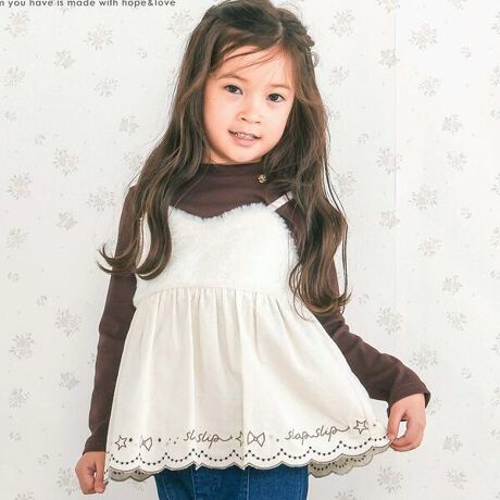 [^ԁF1802-77027]-25AW-t@[fނ̃L~\[ƒTVc2_ZbgBfUCtt̃t@[ƃR[fC؂ւV[Y[h܂L~\[B̃XJbvɂ͂肰Ȃ߂hイIB`[t̒ɂ͂܂⃊{BĂ邩TĂ݂ĂˁTVc̓LbƋP`[ăVvǂȃfUCɂȂĂ܂B{[̂gbvXARpNgȃ{gƂ̃R[fIXXBZbgł̒p͂Aꂼ̃ACe莝̂mƍ킹̂ƂBR[fBl[g̕O[ƍLZbgBƍ̂u[~ItzCgAH~ɂ҂ȃItzCg~uE2FWJłBf/@\L~\[͏H~ɂ҂ȃt@[ƃR[fCgpBTVc̓eRfނgpĂ邩Lk25H~ACey2025N9̃e[}/World of imaginationzᔠяo݂ȋzEJtȐFÂmX^WbNȐF킹ĂǂRNVy2025 AUTUMN / WINTER Plaid&Play-HF`FbNƗV-z`Iȃ`FbNɃrrbgȃJ[qǂ炵`[t~bNXB₷Sn̂fނƃVGbgŏH̗t̒HłvVŖ`悤BySLAP SLIP(Xbv@Xbv)z`qǂ̗~J^`Ɂ`[bp̂ǂ̂悤Ɏqǂ炵Ȃi`Ȃ킢ĂǂiŐ^Yt`JWA͂̃R[fBl[g肰Ȃiグ