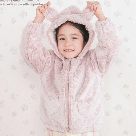 [^ԁF1805-77132]-25AW-RRL[gȃAj}ɕϐgIHt[hɂƂĂ킢̎qpt@[WPbgBfUCJ[ƂɈقȂAj}`[t̃ACeBǂɂ悤Ă܂3FWJłBsNF̂x[WF܂邢̃N}O[F񂩂̃lRtgɂقǂn[g̃|PbgƂĂ킢|CgłBt[h̓{^ŎO邩AR[fCɍ킹āAO肵ĂyłˁIt@Xi[ɂȂĂ邩ЂƂłւɂIXXʉEʊwȂǂ̃fC[g炨o܂ŁAς􂷂1łBf/@\GߊvXĂӂӂ̃t@[͂ƐGĂSn悳łBn̓^t^fނɂȂĂ邩TƉHD₷̂ɂ̓SĂ邩r܂肵₷ăANeBuLbYɂsb^BEe|PbgB25H~ACey2025N9̃e[}/World of imaginationzᔠяo݂ȋzEJtȐFÂmX^WbNȐF킹ĂǂRNVy2025 AUTUMN / WINTER Plaid&Play-HF`FbNƗV-z`Iȃ`FbNɃrrbgȃJ[qǂ炵`[t~bNXB₷Sn̂fނƃVGbgŏH̗t̒HłvVŖ`悤BySLAP SLIP(Xbv@Xbv)z`qǂ̗~J^`Ɂ`[bp̂ǂ̂悤Ɏqǂ炵Ȃi`Ȃ킢ĂǂiŐ^Yt`JWA͂̃R[fBl[g肰Ȃiグ