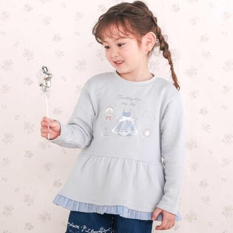 [^ԁF1807-77101]-25AW-JWAɂȂ肪ȃg[i[ƂĂK[[ɃAbvf[gg[i[BfUChXɃ~[Aq[cvZX̂悤ȃ`[t̎qSfUCɂȂĂ܂BhX̓̕`[⃌[XgpĂ̂|CgB`[ẗꕔɂ̓LL̃rW[⃊{vXĒ邾ŏ̎q̃eVオACeBӂ萞̃VtHtF~jvX܂B̃VtH悤ɃgbvXAEgȂIXXłBʉEʊwȂǂ̃fC[g炨o܂łς􂷂1BOCbVȃu[Aoۂp[v2FWJłBf/@\_炩ĔG̗ǂgngpĂ邩璅Sn25H~ACey2025N9̃e[}/World of imaginationzᔠяo݂ȋzEJtȐFÂmX^WbNȐF킹ĂǂRNVy2025 AUTUMN / WINTER Plaid&Play-HF`FbNƗV-z`Iȃ`FbNɃrrbgȃJ[qǂ炵`[t~bNXB₷Sn̂fނƃVGbgŏH̗t̒HłvVŖ`悤BySLAP SLIP(Xbv@Xbv)z`qǂ̗~J^`Ɂ`[bp̂ǂ̂悤Ɏqǂ炵Ȃi`Ȃ킢ĂǂiŐ^Yt`JWA͂̃R[fBl[g肰Ȃiグ