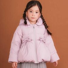 スラップスリップ(SLAP SLIP)のフード付き腰リボンペプラムダウンコート(90~130cm)