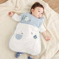 スラップスリップ ベビー(SLAP SLIP BABY)の【お揃い】アニマルクマ恐竜おもちゃ裏ボア切り替えスリーパーベビー