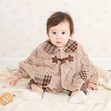 スラップスリップ ベビー(SLAP SLIP BABY)の【お揃い】チェック襟付きケーブルボアマントベビー(50~90cm)