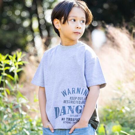 [^ԁF1355-73048]ڐG⊴̓VWASKŖNlC̃bVfނ؂ւTVcB₷weɃbVfނgpA@\ƃfUC𗼗܂BĂły݂邨߂1łBJ[̓u[ƃO[ł2FWJBȂ悵̂FBAZƂ̐FႢR[fɂrbOVGbgȂ̂łƂp܂B ڐG⊴@\ ɂ܂ẮAOҔF؂擾Ă܂By EPIC ADVENTURE zTt@p[NւoA`Cyޒj̎qe[}̃RNVBlCeBufBe[ŃGXjbNȕ͋CꂽX^COāBlXȓ⋰oꂵANNl܂Eς\By WASKiXNjzWEEAGEDSAUCYKIDuX͏ӋCȎqłEEEvRŗVѐSڂȒj̎qփAJeCXgx[Xɂ̎X̃ghقȂvfvXGbW̌JWAX^CLbYEFAŕ\