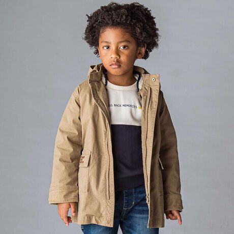 [^ԁF1344-78030]-25AW-AgAV[ɍ킹ăX^C`FWBfUCR[g̓bvXgbvɃoCIEHbVH{Be[WCNȃfUCBCi[͂ƂfUCɁAzFؑւŃgX|[c͋̕CvXBX~N~J[L(ubN)̓N[ŗہAx[W~It(x[W)͏_炩e݂₷ۂ^܂BVvŗVѐSJ[ÓAʐ^ɂf~̎voX^Cɂ҂Bf/@\\n̓bvXgbvɃoCIEHbVH{Avŕ̂dオB̃{AWPbg͔zF̃OfUCBĜ_炩{A͎OłAgAE^[Ey₩CgAE^[E{AWPbgP̂ƁA3ʂɃX^C`FW\B̃}WbNe[vO\ȃt[hȂǁAANeBuȖɊ@\[Ă܂BE䐡@́Ǎ덷鎖܂B炩߂By|PbgzO25H~ACeWINTER SPORTS -EC^[X|[c-XL[AXm{[Ȃǂ̃EC^[X|[ce[}̃RNVB܂܂ghpĂggX|[ch̗vf؂ւJ[OŎĂǂVX^COāBHAPPY MEMORIES -yvo-gLɎc悤Ȋyvoʐ^ɎB肽߂đ؂ɋL^Ăhe[}̃RNVBełꂼj̎qyƊV[\AgŃNVbNȃ[h͓IȂǂVX^CāBy WASKiXNjzWEEAGEDSAUCYKIDuX͏ӋCȎqłEEEvRŗVѐSڂȒj̎qփAJeCXgx[Xɂ̎X̃ghقȂvfvXGbW̌JWAX^CLbYEFAŕ\