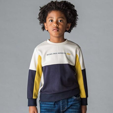 [^ԁF1347-78101]-25AW-j̎q̖ʂ~́g_hfUCgX|[cv킹zF؂ւ|CgB\ʊ̔_{[jbgfނAvX܂BzCg̓lCr[~CG[Ŗ邭u₩ɁAu[̓ubN~O[ŗۂɁB̉pvgANZgɂȂĂ܂B̐ɐ؂荞݂AWASK炵肰ȂoBǂVNȃfUCA~̃X^Cɂ肰Ȃ݊Y܂Bf/@\\ʂɃn̂_{[jbǵAꂢȃVGbgƏivXBbvXgbvƃ{A2fގgŁACV[ɍ킹񂵂\Byē₷AVтX|[cvy߂1łB25H~ACeWINTER SPORTS -EC^[X|[c-XL[AXm{[Ȃǂ̃EC^[X|[ce[}̃RNVB܂܂ghpĂggX|[ch̗vf؂ւJ[OŎĂǂVX^COāBHAPPY MEMORIES -yvo-gLɎc悤Ȋyvoʐ^ɎB肽߂đ؂ɋL^Ăhe[}̃RNVBełꂼj̎qyƊV[\AgŃNVbNȃ[h͓IȂǂVX^CāBy WASKiXNjzWEEAGEDSAUCYKIDuX͏ӋCȎqłEEEvRŗVѐSڂȒj̎qփAJeCXgx[Xɂ̎X̃ghقȂvfvXGbW̌JWAX^CLbYEFAŕ\