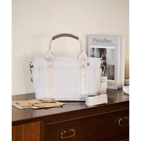 [^ԁF00482510140321]& chouetteiAhVGbgj̃LoXS2wayV_[obOfC[gɃsb^ȃLoXS2wayV_[obOo!!@\EnhobOƃV_[obO2waył܂BEV_[̕R̕߂Ȃ̂ŌɕSɂgpĒ܂BEobO̊OɃ|PbgRtĂāAtg̃|Pbgɂ̓X}[gtHATCh|Pbgɂ͏邱ƂoAg蔲QEC[̓t@Xi[[ňSdlEɂ̓I[v|PbgPprɂĉוd邱ƂX^CEX}[gɌĕLƂĂ邽500ml̃ybg{gQēĒ܂BELC߃R[fJWAR[fɂ킹AfC[gɂ҂聝E񗷍s₨oȂǓʂȓɂǂȑɂ킹劈̖\obOłByTCYz500mlybg{gcZ()AzcZ