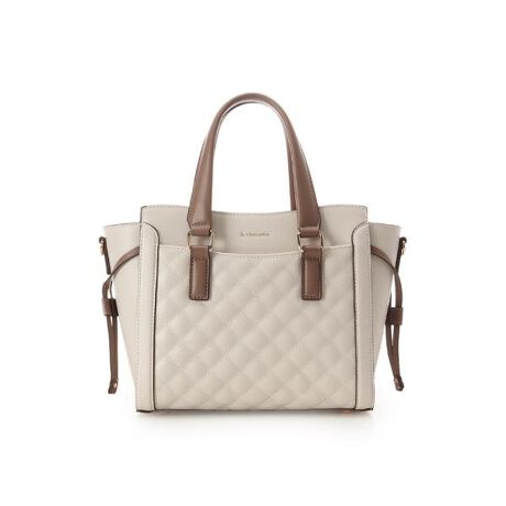 [^ԁF00482510140401]& chouetteiAhVGbgj̃LeBOoCJ[nhobOGKg˔lČ^x[VbNJ[̃LeBOnhobOoIÂAÔȂoCJ[fUC̃ACeƂȂĂ܂BpbƌVvȃfUCȂ̂łǂȃX^COɂ킹₷߂ł@\EOʂ̃|PbgɃvXĂ|Pbg1JAX}[gtHpXP[XȂǂ̕pɂɎo̎[ɕ֗łEC̎[̓t@Xi[^Cv̈SdlƂȂĂ܂BEɂ̓I[v|Pbg1JtĂAȉו̐ڂɂ߂łBEV_[XgbvtĂ̂ŃnhobOƂĂł͂ȂAV_[obOƂĂgA2waydlƂȂĂ܂X^CEnh̕tɃS[h̋ĂÂfUCƂȂĂ܂BEÂ}LeBOfUCȂ̂ŁAʔNg܂BEnhTCh̃fUCoCJ[ƂȂĂVvȂ炱̂ACełBEigłȂf[g₨łɂsb^ACełByTCYz500mlybg{gcZ()AzcZ