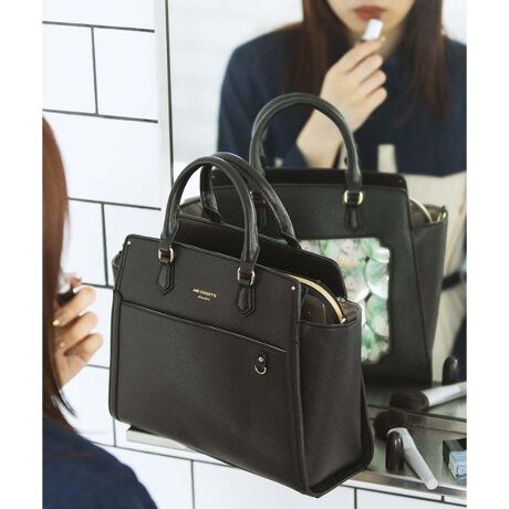 [^ԁF00482510140571]& chouetteiAhVGbgj́sobOtNA|PbgtXNGAg[gobODガƋlߍ߂&#9825;sobOtNA|PbgtXNGAg[gobOēoI&#9825; obOʉEɕtĂDJƁA傫߂̋gpĂt@Xi[̈ɂ͂Cɓ̃L[z_[`[tā&#9825; IVɁHƂhɁHD^V炵fBXvCłNA|PbgAWNbV&#9825; V_[xgtȂ̂2wayŎgp\NA|Pbg̃AWNbV͊ʃobWtՂ̑fނɂȂĂ܂BobO{̂ƃXibv{^ŌŒ肳ĂAȒPɎOăAW邱Ƃ\łI܂AAWNbV㕔ɂ̓L[z_[`[Ȃǂʂ郋[vALfR[VɑΉł܂וՂTCYŁA500ml̃ybg{g𗧂ĂĎ[ł܂BɂAg₷ɂobOłBЈꏏɌ֘AčsĂ&#9825;obOƃAWNbV݂̂̔̔ƂȂ܂āAʐ^ɍڂĂʃob`͔̔ΏۊOłBAWNbVTCYiőljF22.5cm^18cmڈF57mm̃Job`12t܂obO ^  ^ obO ^ o ^ fRobO ^ fRo ^ ɃobO ^ Ƀo ^ Q핞 ^ Cu ^  ^ RT[g ^ I^N ^ I^ ^ ^N ^ ^