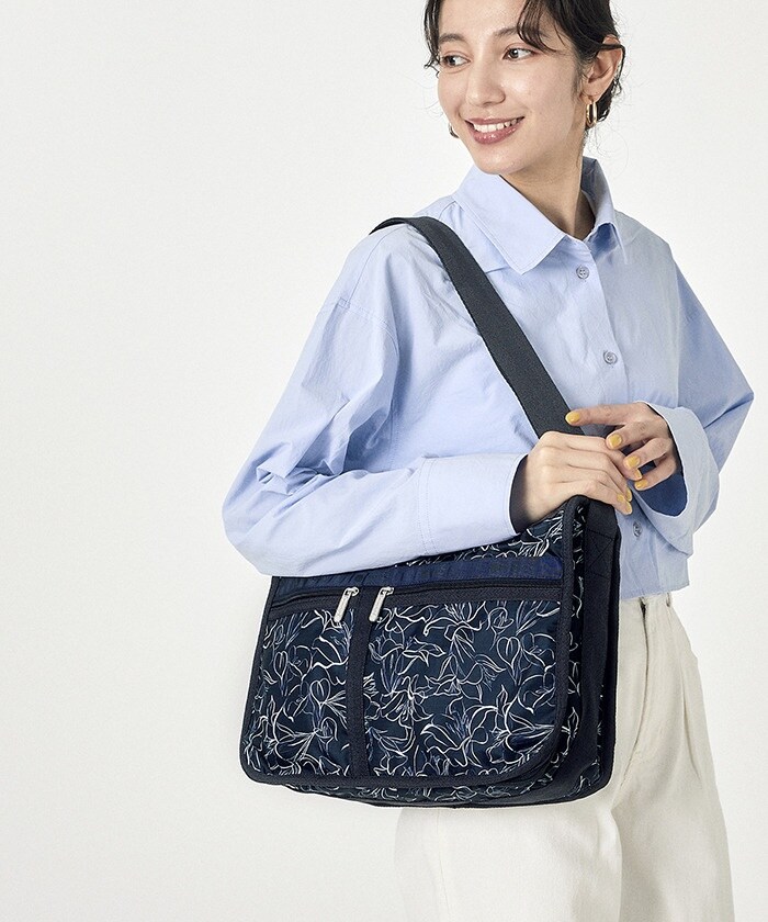 LeSportsac レスポートサック ショルダーバッグ 花柄 総柄 LeSportsac レスポートサック ショルダーバッグ 花柄 総柄