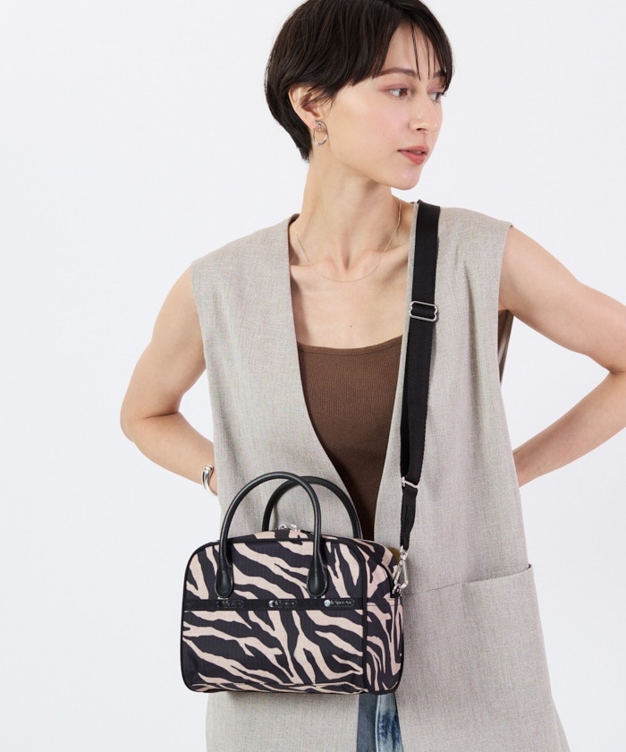 [�}���C](���X�|�[�g�T�b�N)�V�����_�[�o�b�O 1082LD29/���X�|�[�g�T�b�N�iLeSportsac�j �A�b�v�^�E�����t�B�A�[�u��/�u���b�N