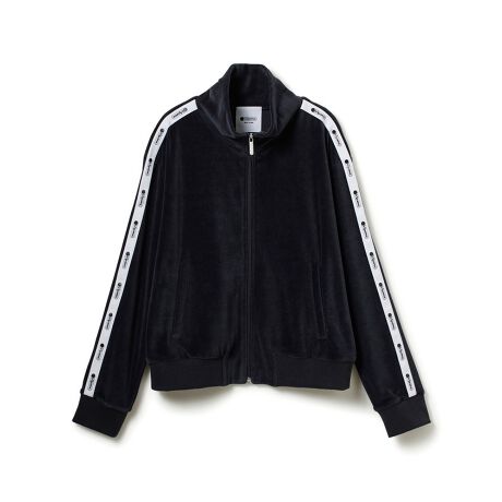 [^ԁF254017]yWear CollectionzX|[gTbN{̃EFARNVaBuhȂł͂̋@\ƃfUC˔ACe𑵂Ay₩ɓ̃X^Cɗnރ[h[uĂ܂BỸRpNgxAgpxAgbNWPbgBёZ炩ȔGŁA͍T߂Ȃ̂ŃJWAɂ킹₷A_炩KȒSnłBRpNgȃTCYŗlXȃ{gXƑ悭AuhSTChCX|[eBvXBtgt@Xi[JāAƂHDƂĂ߂łBsZbgAbvΉtfނ̃xApciiԁF254010jƍ킹ăZbgAbvƂĂp܂Bmӎn摜͌̓A{ɂۂ̐FƎ኱قȂꍇ܂Bjbgfނ͓ATCYɎ኱̌̍ꍇ܂Bgp̑OɁAiɕt̃^OɋLڂĂu舵@vu\vKmFB