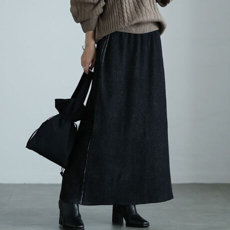 [^:MARU-20008]l̃NV[X^C܂ICujbgXJ[ǵAghɍEȂƂƗICY팩Ă}XgACeBEGXgSdlłƂƂ񃊃NV[ɁBtOXŏivXArʂ𑣂܂B2F̃ujbgŗꂽlȕBe[Wȕ͋CɁBIC̃VGbg͑̌^EƂȂAƂCɁB둤̐ɂ͐[߂̃XbgŁA̔vXȂ瑫΂KBn̔zFƔ`AȟĂ܂B