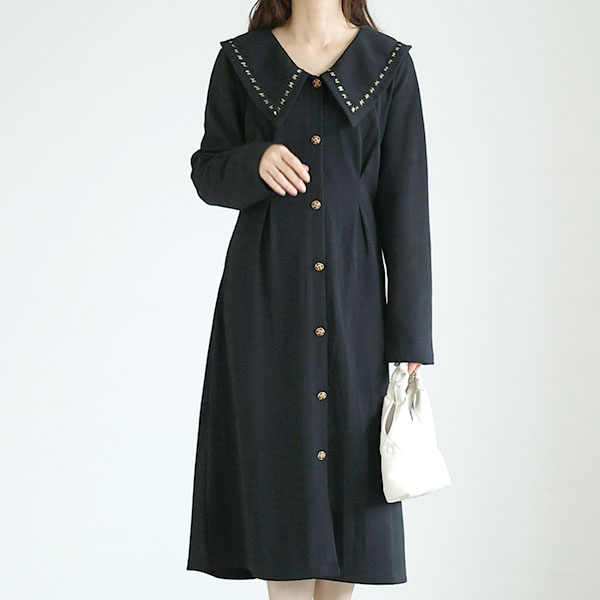 お値下げしました^_^ sacai スカーフ付デニムワンピース お値下げしました^_^ sacai スカーフ付デニムワンピース sacai