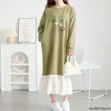 【大きいサイズ】 裾レースフラワーモチーフスウェットワンピース 大きいサイズ レディース ワンピース