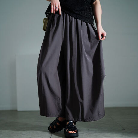 [^:NW-25018]VvȃChpcɁA^bNdނŔh߂Ȃό`VGbgɁBTCh̃^bNŃRN[̂悤ȃVGbgA_炩ȈۂɁBƂChpćAŃghX^COɎdオ܂B胏Ch̃pcAgJo[BEGXgɂ̓SƓɃhXg̗pꒅEyXAԃNV[ȐSnBTChɕ֗ȃ|PbgtBVvgbvXI΂nTȃX^COɁB