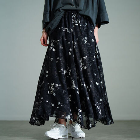 [^:MARU-30140]ʂŕ`ꂽ悤ȃb`ȉԕʂ𔭊AWK[h[t̊\VtH̐nsvX܂B_ȃwCɔoAu₩ȃVtHnyȃX^COɎdオlȃtAXJ[gB4͂œWJtAfUCŃ{[Ղ肾牺ǧ^Jo[Bqbvɐ؂ւzAqbṽ{[}Ă邩YȃVGbgɁBTen̗ntœSzȂA炩ȔŉKɁB