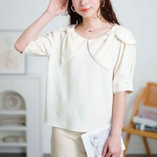 【大きいサイズ】 ビッグリボン襟ブラウス 大きいサイズ レディース トップス ブラウス シャツ 無地