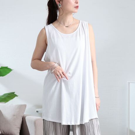 [^:KT-4407]Ă̑LARbgO^bNgbv̓ołI[o[VGbgȂ̂ŃgbvXƂĂVcVA[ACeƂ̏d˒͂A߂̒Ȃ̂ŃJbg\[ƍ킹ăC[hyނ̂IXXł􃉃tɒȂVGbg?ߒŋCɂȂp[cB̌^Jo[͂QO㍷̌fUCŃX^CAbv_̂IXX|CgIVvȃfUC炱VGbgɂƂƂ񂱂ꒅłB