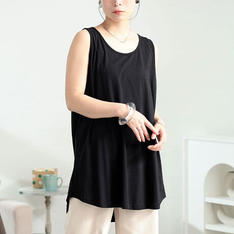 [^:KT-4407]Ă̑LARbgO^bNgbv̓ołI[o[VGbgȂ̂ŃgbvXƂĂVcVA[ACeƂ̏d˒͂A߂̒Ȃ̂ŃJbg\[ƍ킹ăC[hyނ̂IXXł􃉃tɒȂVGbg?ߒŋCɂȂp[cB̌^Jo[͂QO㍷̌fUCŃX^CAbv_̂IXX|CgIVvȃfUC炱VGbgɂƂƂ񂱂ꒅłB