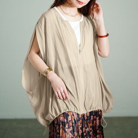 [^:TOG-1037]VA[nŎdĂꂽu]́AghoȂl[hȈۂɁBW̃u]fUCŃX|[eBi[͋CYAlJWAɂ҂ȈꖇB̃hXgi΁AVGbg̕ωy߂fUĈu]łBI[o[TCŶVGbgAۂ̂ݍ݁A{fBCEȂǍ^Jo[Bhbv̂m[X[uŌCɂȂɂ҂BqbvCBSŁA߂Ȃ▭Ń{gXIт܂B