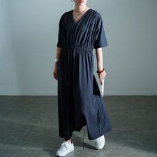 【大きいサイズ】 接触冷感ギャザーショルダーワンピース 大きいサイズ レディース ワンピース ロング