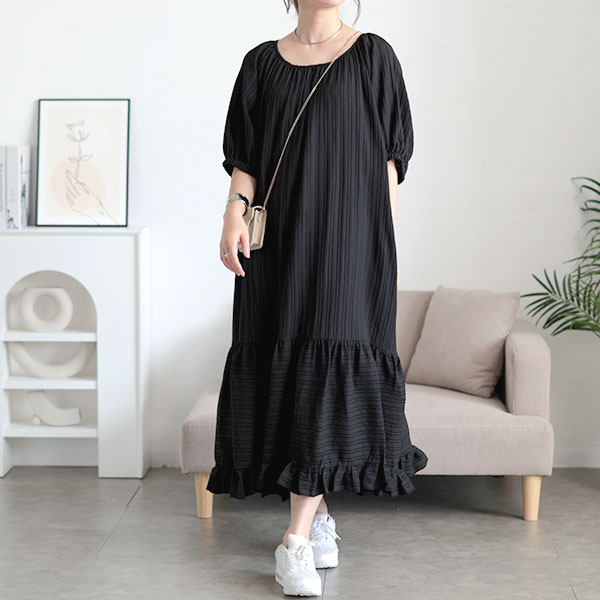 【大きいサイズ】 ストライプドビーティアードフリルワンピース 大きいサイズ レディース ワンピース