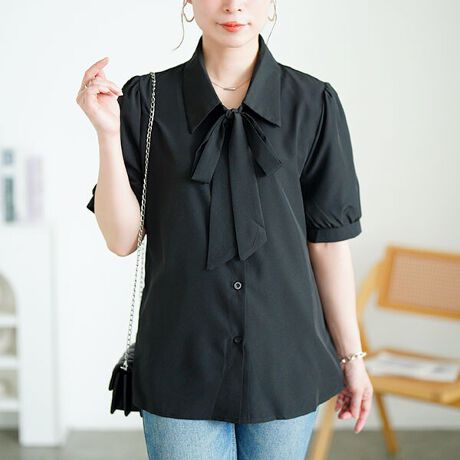 [^:GOLDY-1717]ƊËȂA{E^CuEXłB̂郌M[J[Əiȃ{E^CfUCڂ䂭uEXBÂT߂̃{^C͒悢ŎqǂۂȂ炸A肰Ȃl̉vXB͂ӂfUCŃtF~jȈۂcȂA̘rC₳Jo[Ă܂B܂RɉBĂ钅ŁA邾őŜ̃oXvZꂽVGbgƂŁAɂ܂ƂAʋCBfC[̒ʋ΃X^CItBXV[AƂHtH[}ȏW܂܂ŁBu茩vuDہvłႤuEX͕߂ł