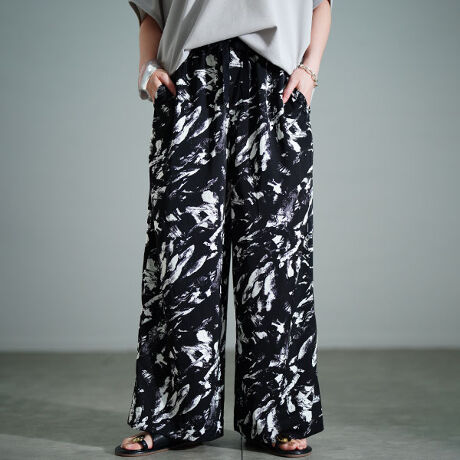 [^:TOG-1053]yL菑Ƀ_ɗƂ񂾂悤ȑ݊Y[hȃvgۓIȃpcBCh̃pcŃnTȈۂYAsIX^CbVȃX^COɁB_炩ȕŕxɌy₩ɗhVGbgŗCȕ͋CvXBƂCh̃pcAŉgۂƑ̌^Jo[BEGXgɂ͑ShXgdlŁAD݂̃tBbgkȂɒ߂\璷ԃNV[ȒpB胍OőlۂYATChɕ֗ȃ|PbgtB