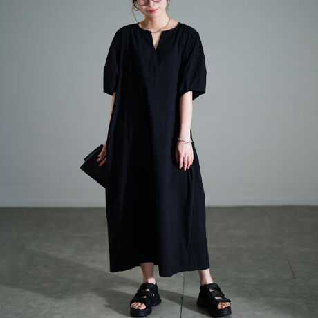 [^:MARU-30172]̂J[WJɁAVvȃs[XȂ₷JWAȈꖇB̂VGbgŕi̗ǂtAVGbg炵o܂BRbgdĂ̐nʋCǂAL[lbN̎񌳂lۂƂۂɁBChŃNV[ȒSnA邾ł̌^Jo[ɁBӂƂ^X[u͓̘rݍ݁AS̃OőlɁBwɃs^bNd˂ApȂAcCX^CbVvX܂B