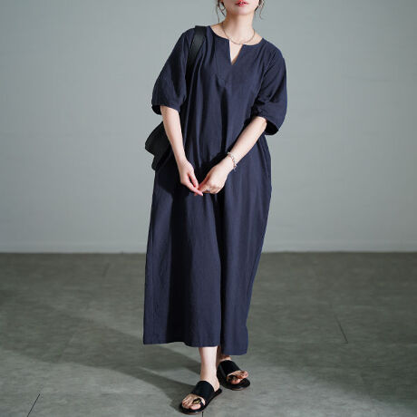 [^:MARU-30172]̂J[WJɁAVvȃs[XȂ₷JWAȈꖇB̂VGbgŕi̗ǂtAVGbg炵o܂BRbgdĂ̐nʋCǂAL[lbN̎񌳂lۂƂۂɁBChŃNV[ȒSnA邾ł̌^Jo[ɁBӂƂ^X[u͓̘rݍ݁AS̃OőlɁBwɃs^bNd˂ApȂAcCX^CbVvX܂B