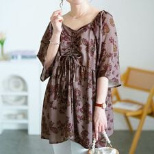 【大きいサイズ】 花柄胸元ドロストペプラムチュニック 大きいサイズ レディース チュニック 花柄 夏