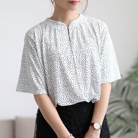 [^:MNCUT-152469]咣̋ȂȃhbgʂɎU΂߂AVv߂ȂÂvXꖇB`Ci̎񌳂ANZgɂȂAXg[t̃zbNōoȂAEyXBӂƍLtAX[uŕîlȃVGbgo܂BƂVGbgȂA񌳂ɔzꂽ^bNŏcCȂAڈȏ̂芴B{fBCE킸̌^Jo[ɁBtAX[ułƓ̘rJo[AƂ䊴AEgłT}BڐG⊴@\犾΂ދG߂ЂSnǂSnB