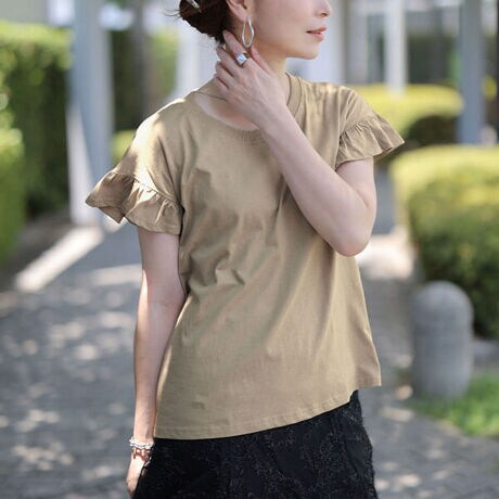 [^:WK-0553]I[o[ł^CgłȂAǑ̌^͏EȂItt`X[uRbgTVc̓ołlȃX^CɓރM[ŁAꖇŒĂd˒ĂfmwV[ȑȂ̘rɂ悤ɐ݌vĂ̂ŉؚ܂e̐؂ւŃCi[ɂȂĂ̂IXX|CgI܂킵͔QŐFႢ~Ȃ}XgoC̈ꒅł