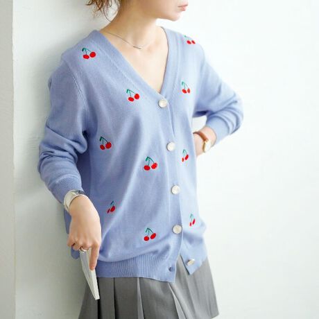 [^:GOLDY-1753]lK[[ȕ͋Cy߂邳ڕ̃jbgJ[fBKłB悢[߂VlbNŊɂ芴vXBzCg{^iɉfAÔږ͗lvXBudĂ̑Ŝ̃VGbg߂ĉؚBȂ▭Ȓłǂȃ{gXƂQBXgb`蔧₳AG߂̕ςڂɂSn悭ꖇBÂȂƏi˔ڕJ[fBKŁA̃R[fƉ؂₩ɁBD邾ŋCオAȈꒅ[h[uɃvXĂ݂ĂBLL 67cm oXg 51cm  39cm A[z[ 22cm  53cm  6.5cm  36cm3L 70cm oXg 56cm  44cm A[z[ 23cm  54cm  7cm  40cm4L 71cm oXg 61cm  48cm A[z[ 24cm  55cm  7.5cm  44cm5L 72cm oXg 65cm  52cm A[z[ 25cm  56cm  8cm  48cm6L 73cm oXg 69cm  55cm A[z[ 26cm  56.5cm  8.5cm  53cm