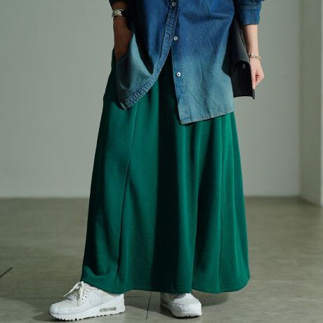 [^:SW-0802]G߂Sn悭Ay߂闠VM[̃tg^bNXJ[gBɐG闠ʑŜɁA܂Ŗѕẑ悤ȂӂƂVM[fނgpBGꂽuԂgA₽CĂ܂BEGXgLtg^bNfUC̃|CgBCɂȂ邨茩ȂAcCAACŏ炵̌^Jo[ɁBVvAR[fɓ݂₷񂵗͔QȈꒅB