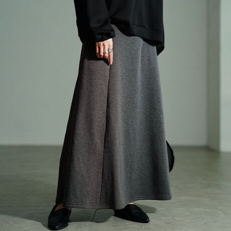 [^:SW-0802]G߂Sn悭Ay߂闠VM[̃tg^bNXJ[gBɐG闠ʑŜɁA܂Ŗѕẑ悤ȂӂƂVM[fނgpBGꂽuԂgA₽CĂ܂BEGXgLtg^bNfUC̃|CgBCɂȂ邨茩ȂAcCAACŏ炵̌^Jo[ɁBVvAR[fɓ݂₷񂵗͔QȈꒅB