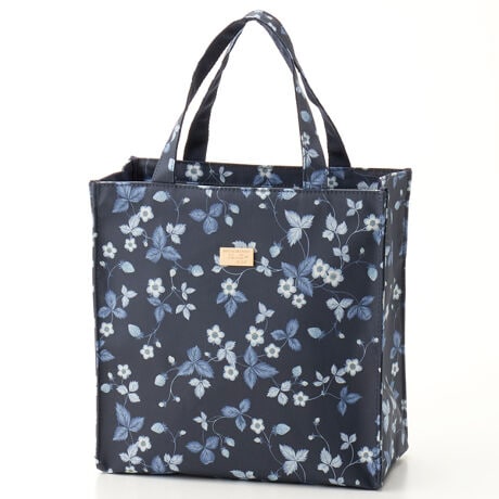 [^:0012940003]EFbWEbh \p^[yChXgx[zƁyXgx[ CNu[z2FWJłBJ̓t@Xi[tŒgȂłBwʑƓɃ|PbgtA}`肠̂Ń`obOȂǂɎg₷TCYɂȂĂ܂B\ʂɂ̓~l[gH{vgngpAɂꂵ₷ACełB[WEDGWOOD]WEDGWOOD́upH̕vƌĂ΂WTCAEEFbWEbhɂ1759Nɑn݂ꂽmHuhłBCMX͂ߊẻMɈpꂽƂŖmȂ̂ƂAɂĂɐV̂ɒ킵Ď[hĂWTCÃXsbgnƓς炸Ɏ󂯌pĂ܂B