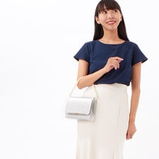 カラーフォーマル　パール調チェーン付バッグ