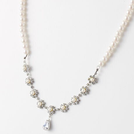 hXAbvR[f̃|CgɁ􋹌؂₩ɌĂrW[Ep[̃lbNXłBt[`[t̃lbNX́A킹郏s[XɂăGKgɂȂAtF~jɂȂ܂B̎^`[t݊B[^:6113522]