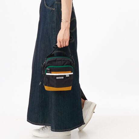 [^:ODA030]lC̃AJ̑w̃JbWS`[tƂobOoIRpNgȂfUCzF͓IŁA݊Q̃obOłOʂɂ̓|Pbg2Aɔwʂɂ1ĂAɕ֗Bʂ̃S̓XGbg̑ɎhJĂ郂`[t\ĂāAVvVѐŜACełB