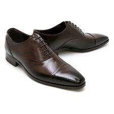 クインクラシコ(Queen Classico)のキャップトゥ ドレスシューズ【日本製】