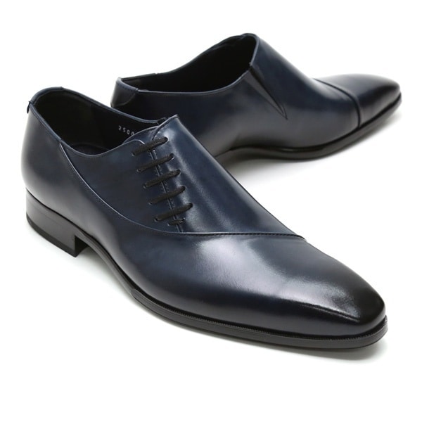 [}C]yXlCNo.1zTCh[X hXV[Yy{z/NCNVRiQueen Classicoj lCr[