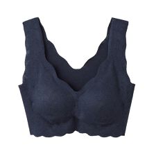 【KIREILABO】【ブラファンデ】【ノンワイヤ－ブラジヤ－】