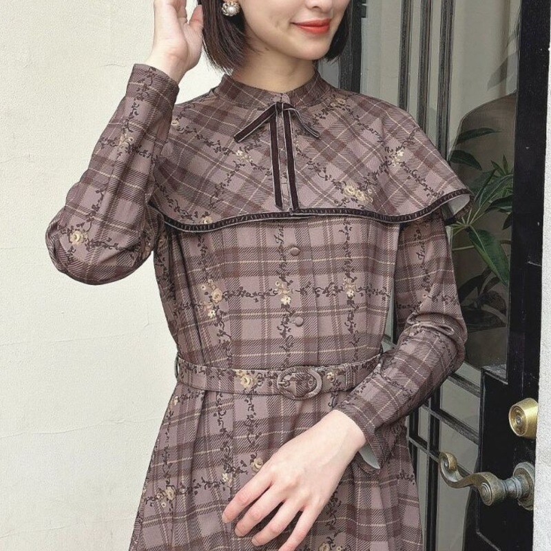 ビッグクレリックカラー５分袖ワンピース/シナモロール ビッグクレリックカラー5分袖ワンピース/シナモロール/F i.n.t